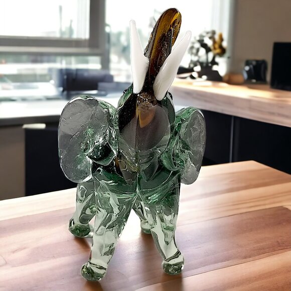 Murano Handblown Green Glass Elephant Figure W/Good Luck White Upward Tusk - Picture 4 of 16